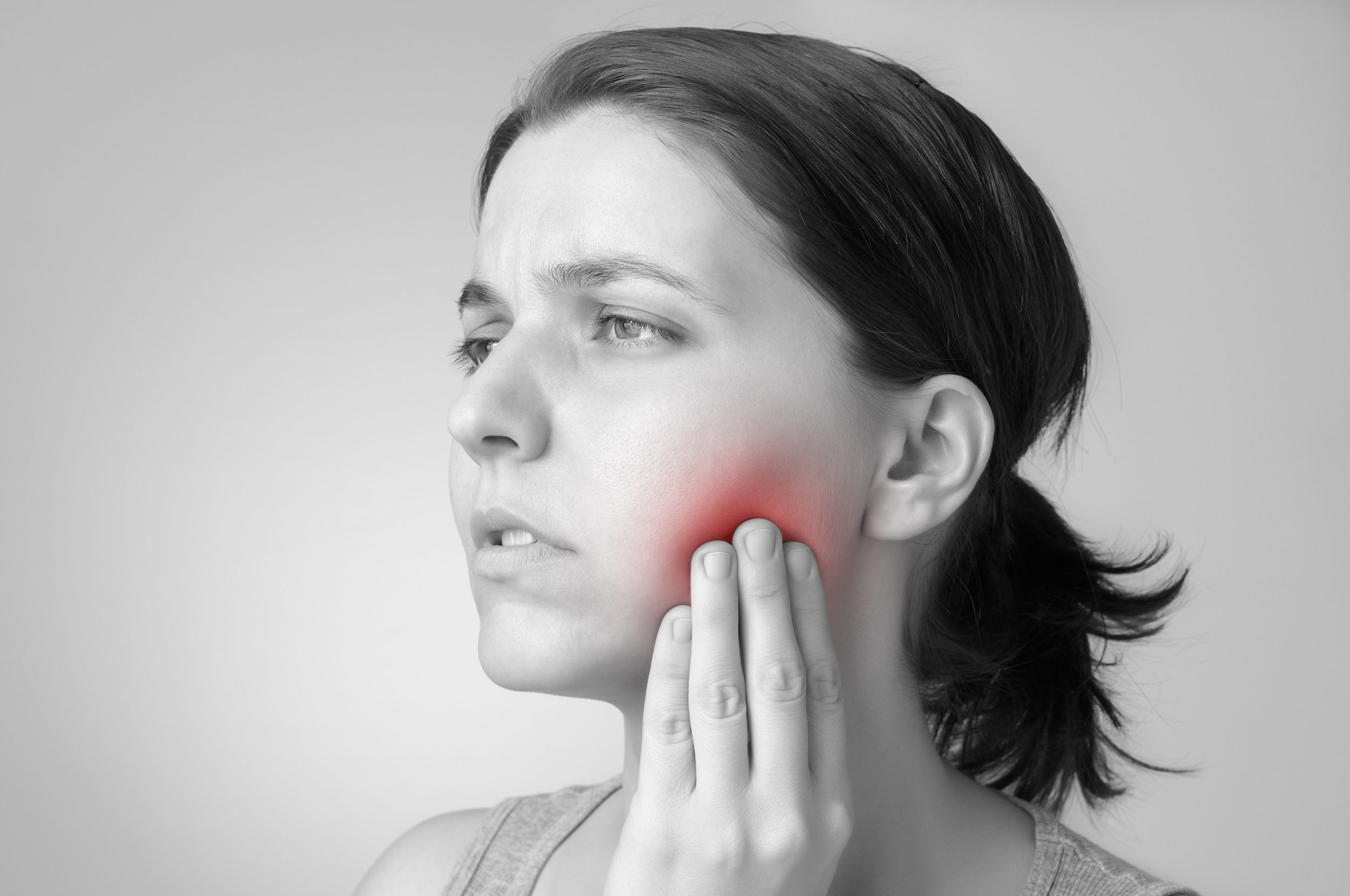 歯周病の痛みの原因と応急処置が３分でわかるブログ。