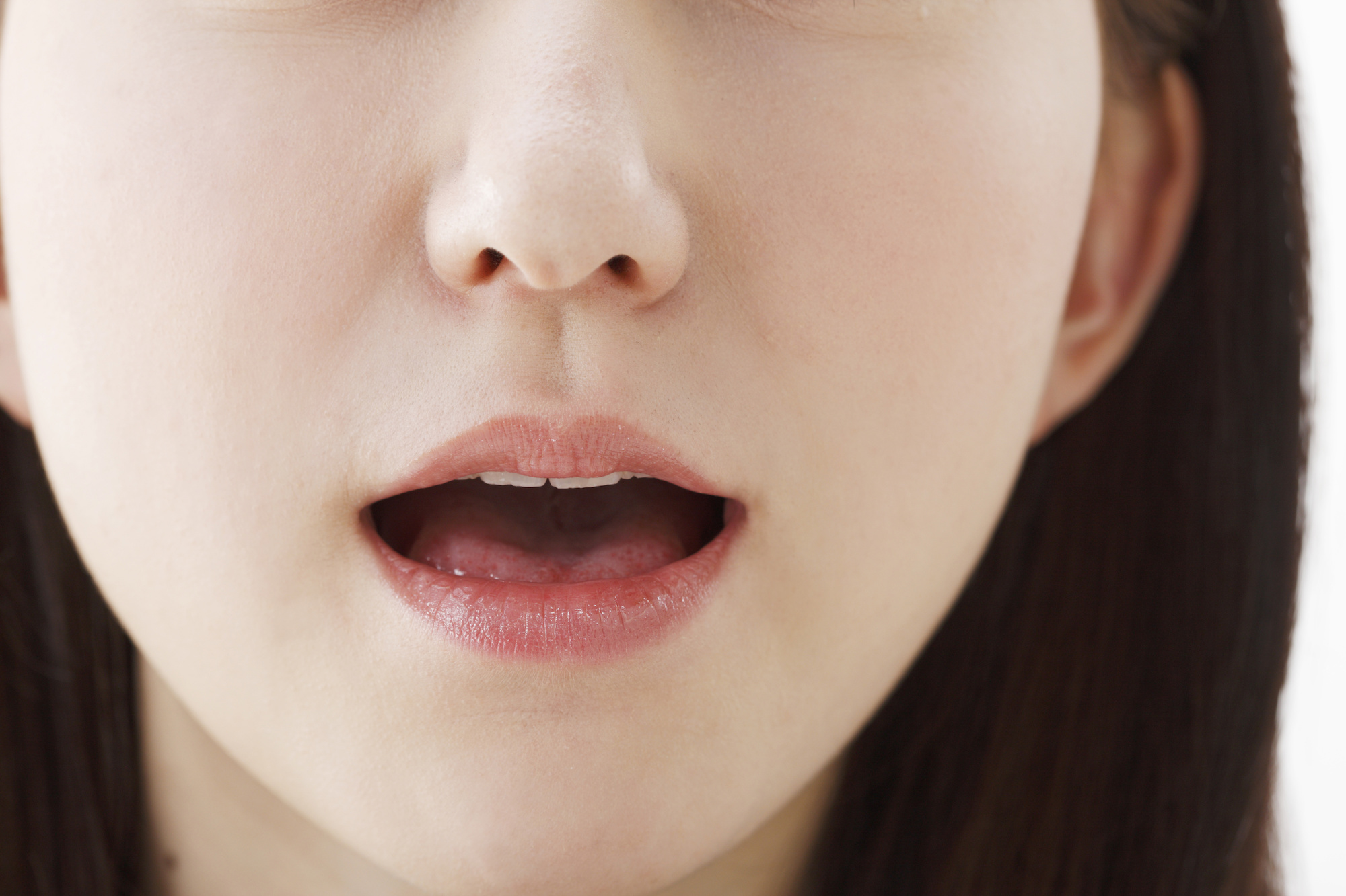 舌にできる口内炎３種類と、それぞれの対処法について