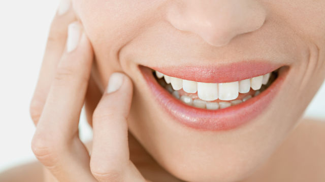 歳をとってからの最大の後悔は「歯」。どんな最先端の治療もアナタの天然歯には叶わない。