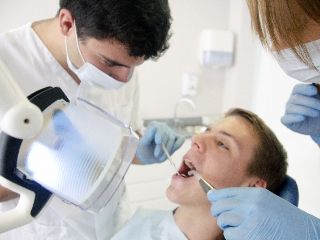歯医者 予約 取れ ない