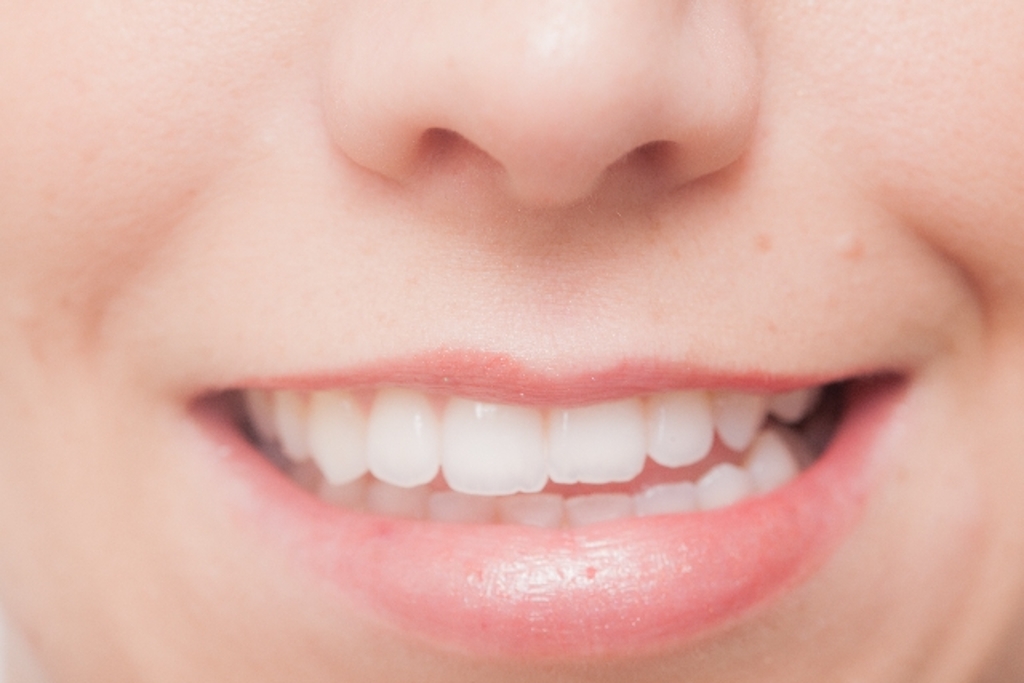 口内炎が歯茎に出来た時の対処法を症状別にまとめます！